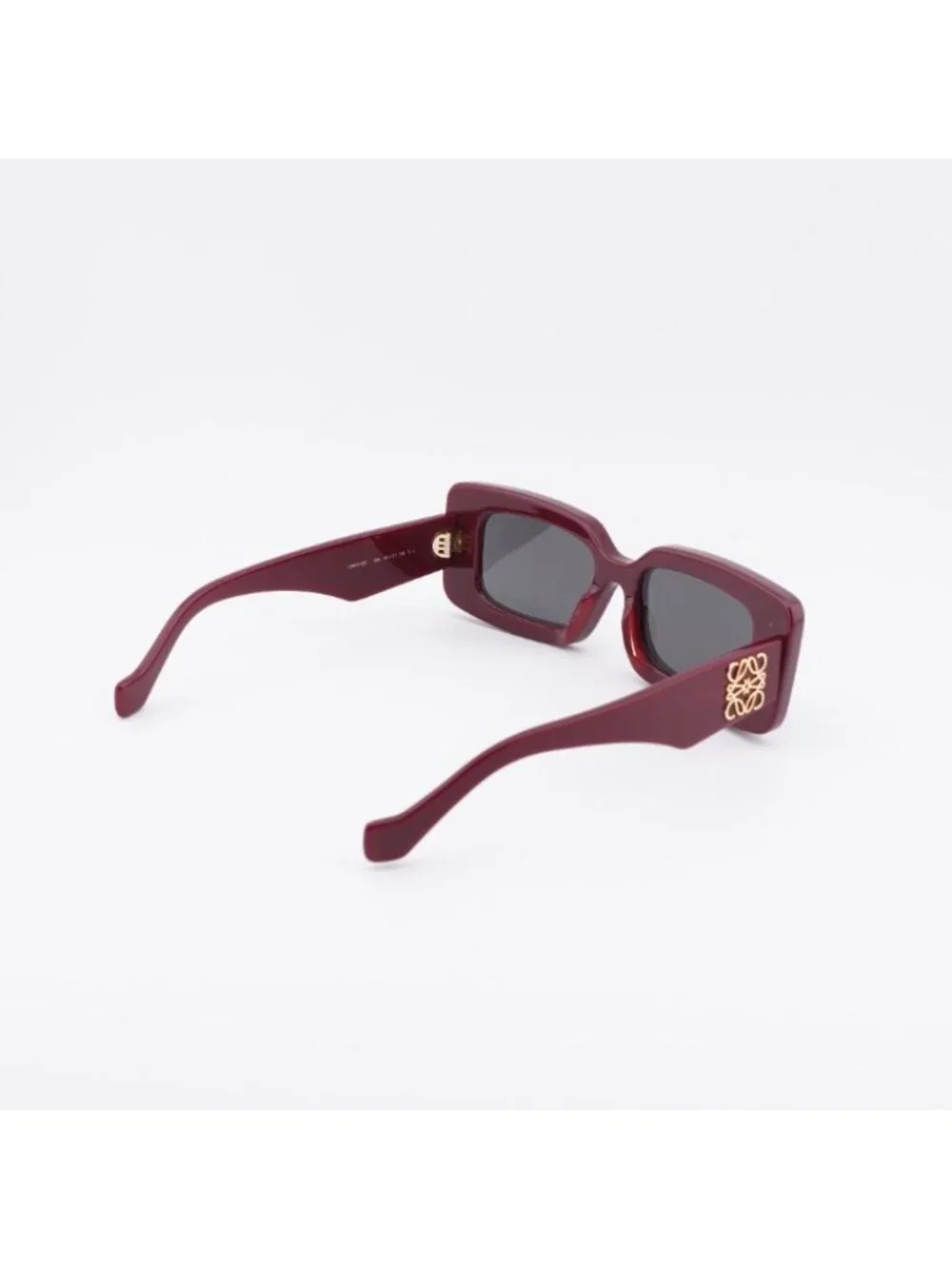 Loewe authentic lw40102f